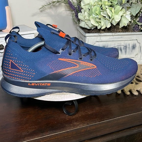 BROOKS Levitate StealthFit GTS 5 Mens Wide Running Casual Comfy Navy Blue Orange - Picture 1 of 9